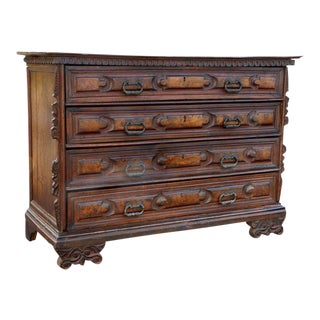 Italian Baroque Walnut and Burl Walnut Commode For Sale