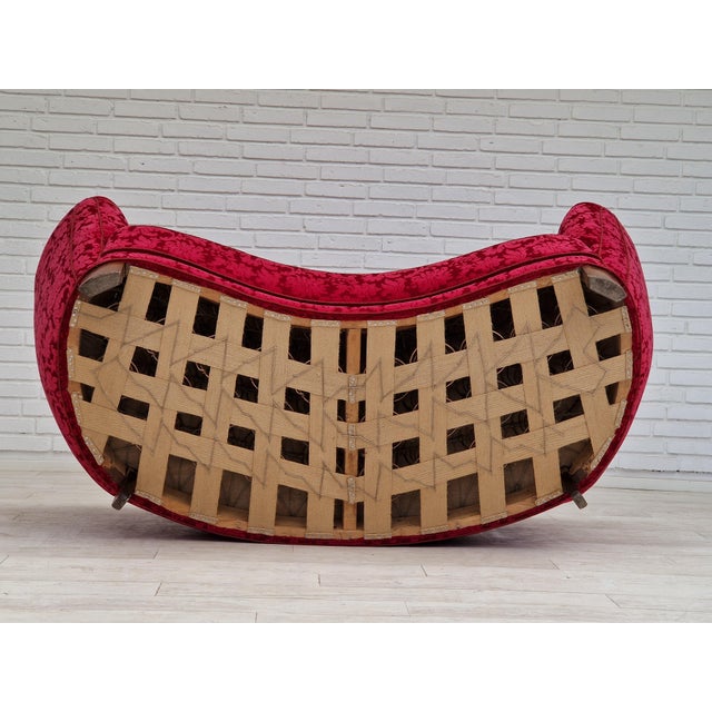 1960s, Danish design. 2 seater "Banana" sofa in original cherry-red fabric. Very good condition: no smells or stains (used...
