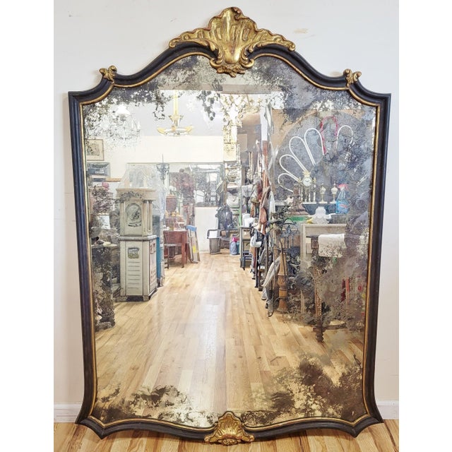 Fresh from local Rye New York estate, we have a great pleasure to offer you this gorgeous Oversized Classical Italian...