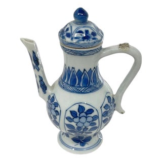 Small Blue and White Lidded Jug For Sale