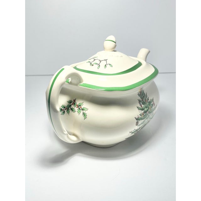 1980s Spode “Christmas Tree” Ceramic Teapot & Lid For Sale - Image 5 of 7