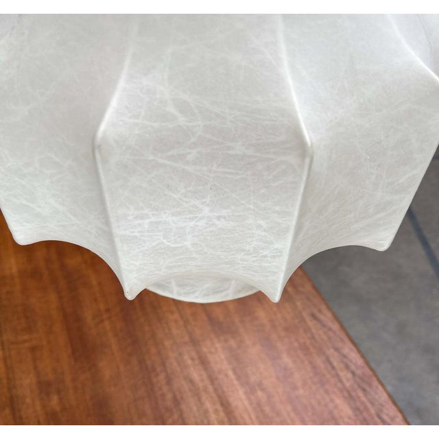 Mid-Century Modern Cocoon Pendant Lamp, 1960s For Sale - Image 11 of 18