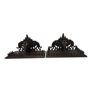 Early 19th Century Intricately Carved Anglo-Indian Wood Shelf Featuring an Elephant Head Motif.