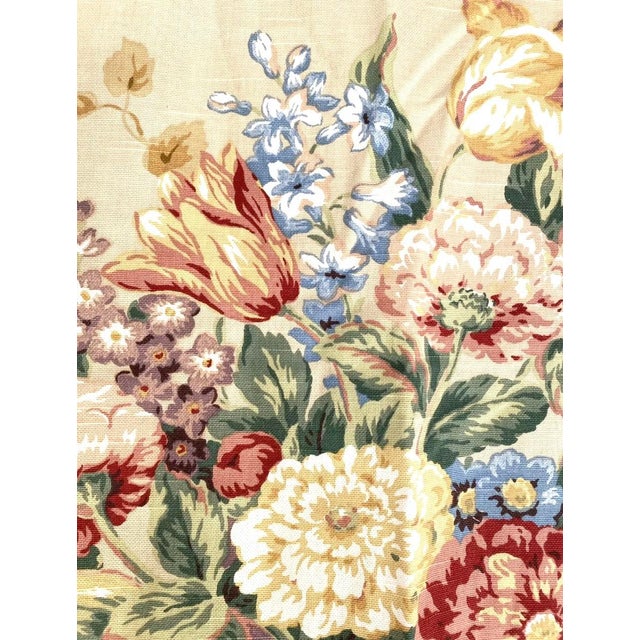 Beautiful Vintage Linen Floral Cottage Shabby Chic French Fabric- 2.5 Yards For Sale - Image 4 of 5
