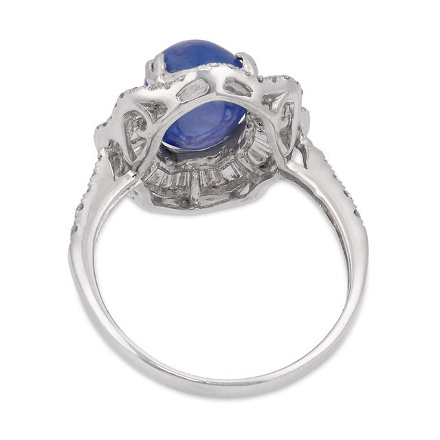 Vintage 5.00 Carat Star Sapphire Diamond Ballerina Cluster 18k White Gold Ring, Size 6.5 For Sale In Los Angeles - Image 6 of 7