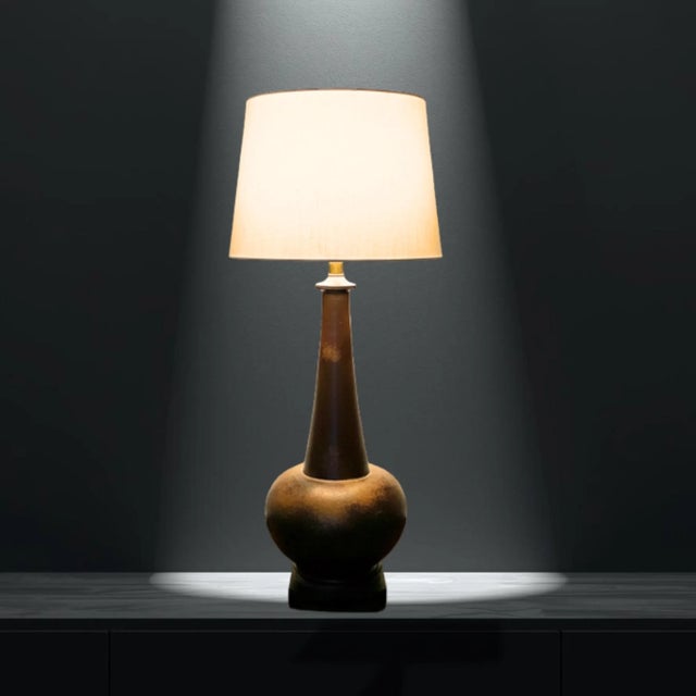 1950s Vintage Studio Pottery Earthenware Brown Table Lighting For Sale - Image 5 of 5