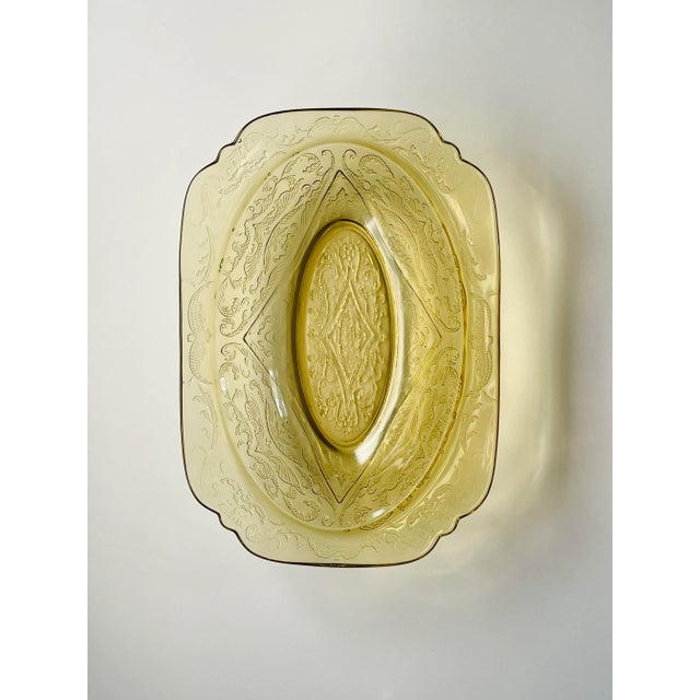 1930’s Madrid Yellow Federal Glass Square Rimmed Serving Bowl For Sale In Jacksonville, FL - Image 6 of 8
