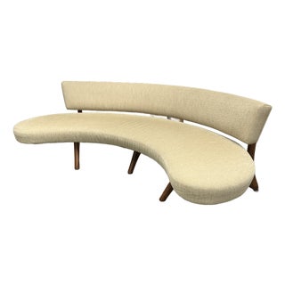 Vladimir Kagan Style Mid-Century Modern Floating Curved Sofa For Sale