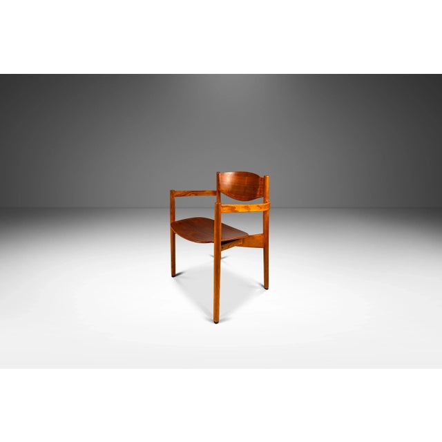 Mid-Century Modern Set of 6 Mid-Century Modern Stacking General Purpose Chairs in Oak & Walnut by Jens Risom for Jens Risom Design, Usa, Circa 1960's For Sale - Image 3 of 12