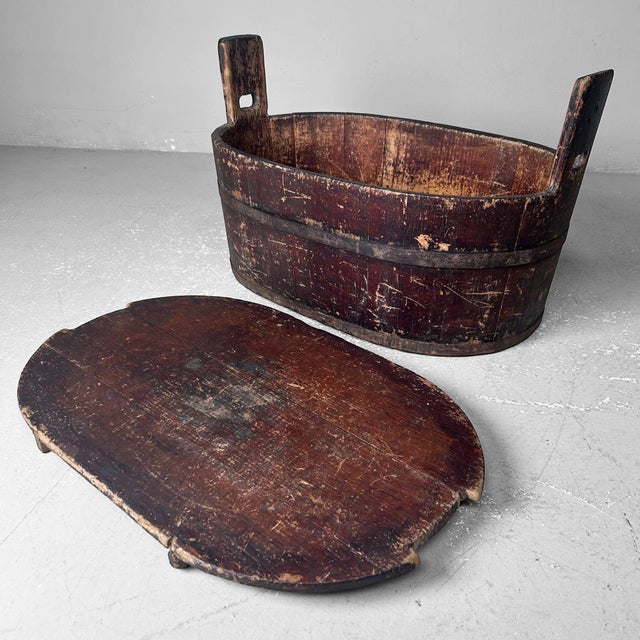 Beautiful wooden Taru from Japan, originally used as a transport vessel for rice, water, etc. Dimensions: height 35.5 cm,...