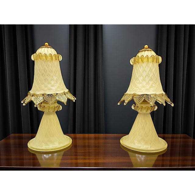Murano Opaline Glass Lampshades from Manifattura Di Murano, 1980s, Set of 2 For Sale - Image 4 of 8