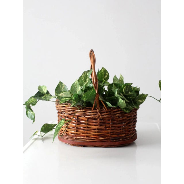 Late 20th Century Vintage Wicker Handle Basket For Sale - Image 5 of 10