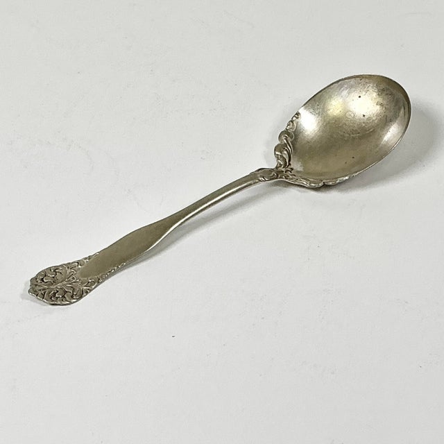 Early 20th Century Antique Hollywood Regency Baroque English Wm Rogers Silverplate Sugar Spoon For Sale - Image 5 of 8