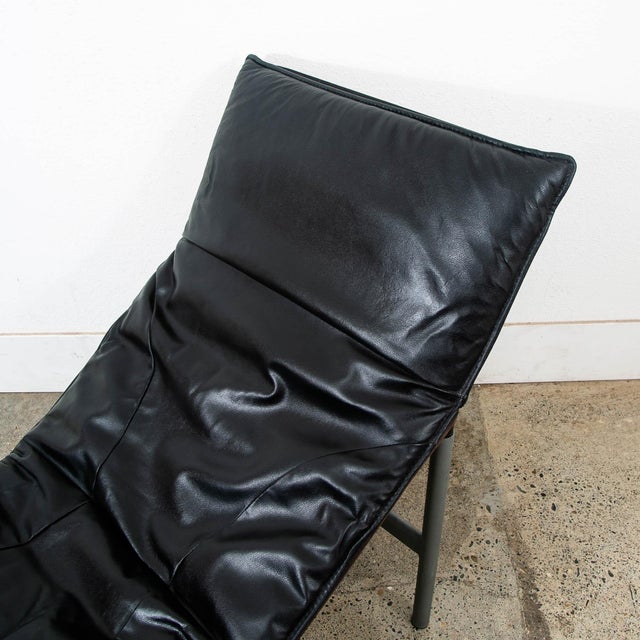 1970s 1970s Mid Century Danish Modern Lounge Chair Chaise Black Leather Attributed to Tord Bjorklund Metal For Sale - Image 5 of 9