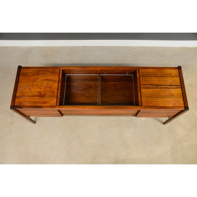 Jens Risom 1960s Refinished 75” Jens Risom Paldao Credenza For Sale - Image 4 of 11