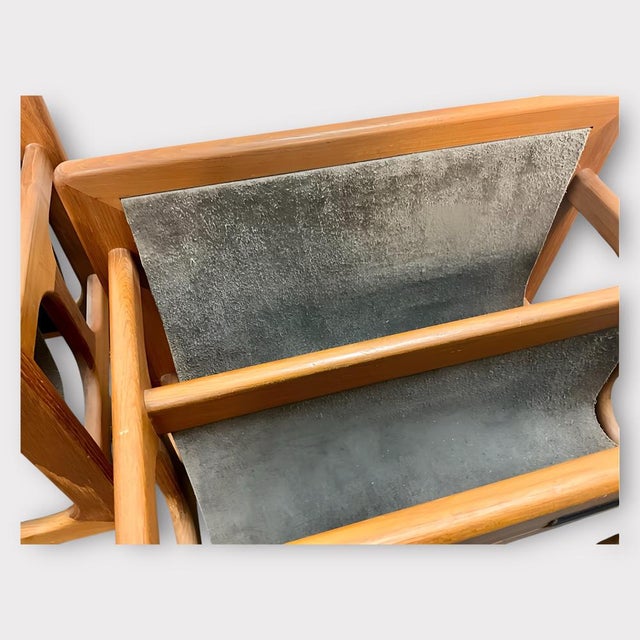 Danish Magazine Rack in Teak and Leather with Double Storage Compartment attributed to Aksel Kjersgaard for Salin Möbler, 1960s For Sale - Image 9 of 12