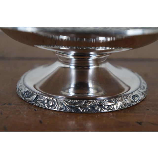 Vintage Etched Floral Silver Plate Oval Serving Dishes, Platters & Cake Plate- 3 Pieces For Sale - Image 9 of 12