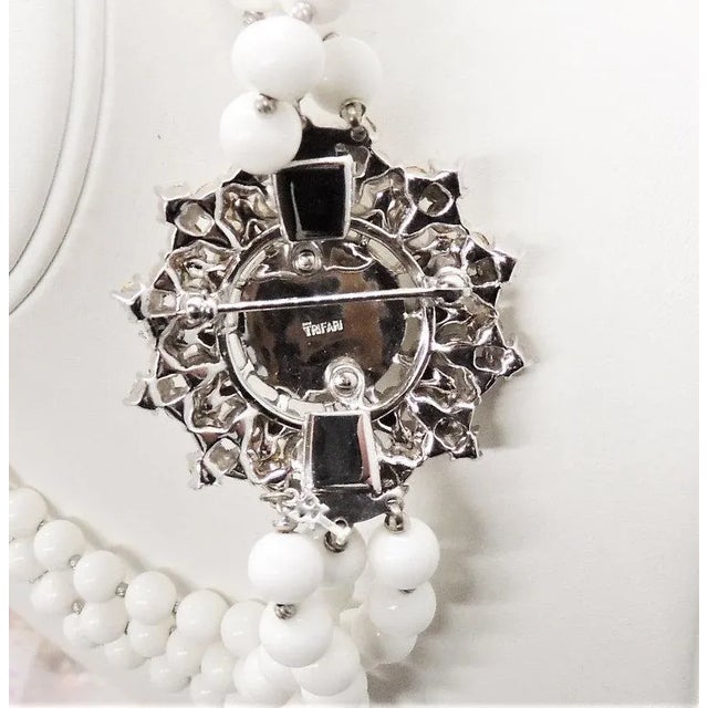 Vintage 1950s Signed Crown Trifari Beaded Rhinestone Necklace/Detachable Brooch For Sale - Image 9 of 12