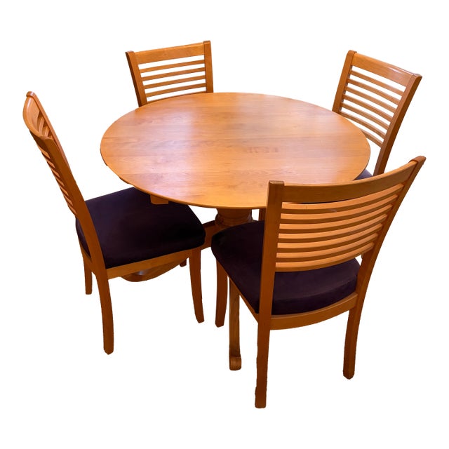 Bermex International, Inc. Table Set With Four Chairs For Sale