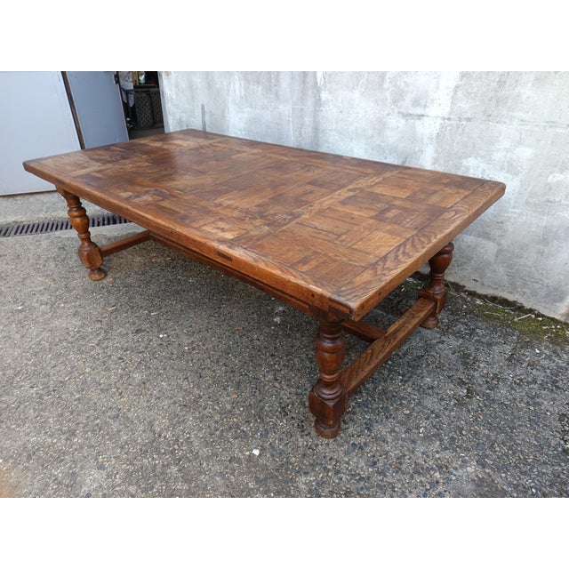 Height under the apron: 60cm; tabletop thickness: 5cm