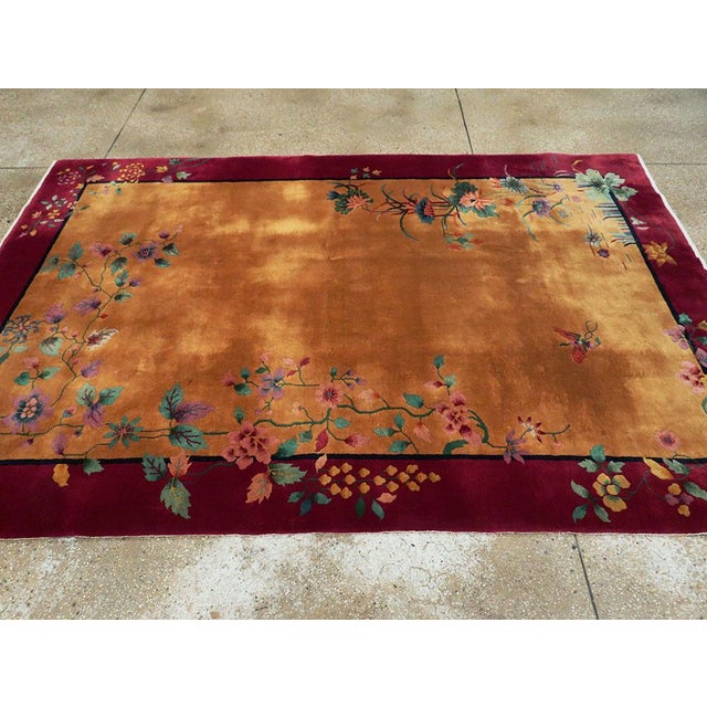Galerie Shabab Collection Mid-20th Century Handmade Chinese Art Deco Accent Carpet For Sale In New York - Image 6 of 10