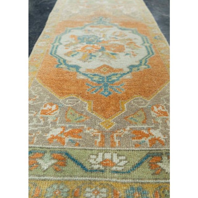 Turkish Mini Rug Oriental Hand Knotted Vintage Rug 1'7" x 3'4" #20743 For Sale In Houston - Image 6 of 8