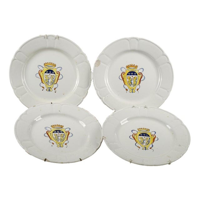 Ceramic Italian Plates with Coat of Arms by Marcati Mancioli, 1950s, Set of 4 For Sale - Image 7 of 7