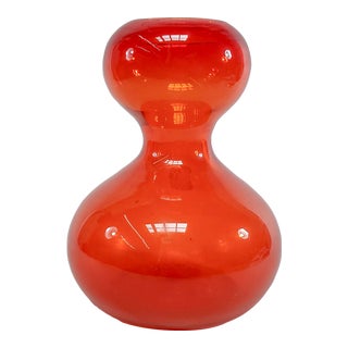 Mid-Century Greenwich Flint-Craft #1172 Hand Blown Vase by Tom Connally For Sale