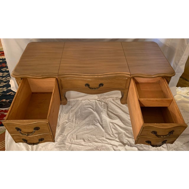 1950s Vintage Makeup Table Vanity For Sale - Image 10 of 14