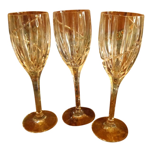 Vintage Uptown Mikasa Clear Crystal Wine Glasses- Set of 3 For Sale
