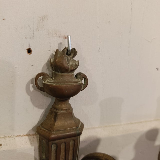 Louis XVI Neo-Classical French Bronze Wall Sconces, Set of 2 For Sale - Image 5 of 9