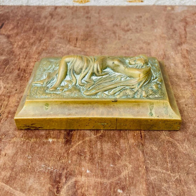 Mid 19th Century 1800s Heavy Bronze Figurine Paperweight For Sale - Image 5 of 10