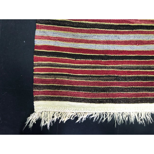 1960s Vintage Handwoven Turkish Kilim Rug - 5′3″ × 10′11″ For Sale - Image 10 of 11