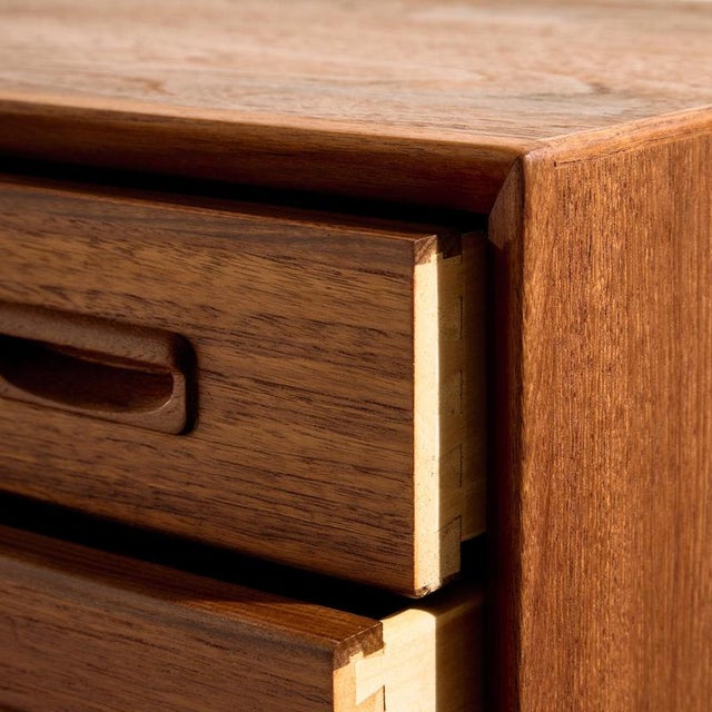 Teak Dresser with 7 Drawers, 1960s For Sale - Image 4 of 17