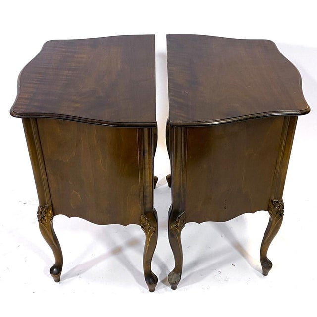 Wood Mid 20th Century Pair French Louis XV / French Provincial Side Tables For Sale - Image 7 of 10