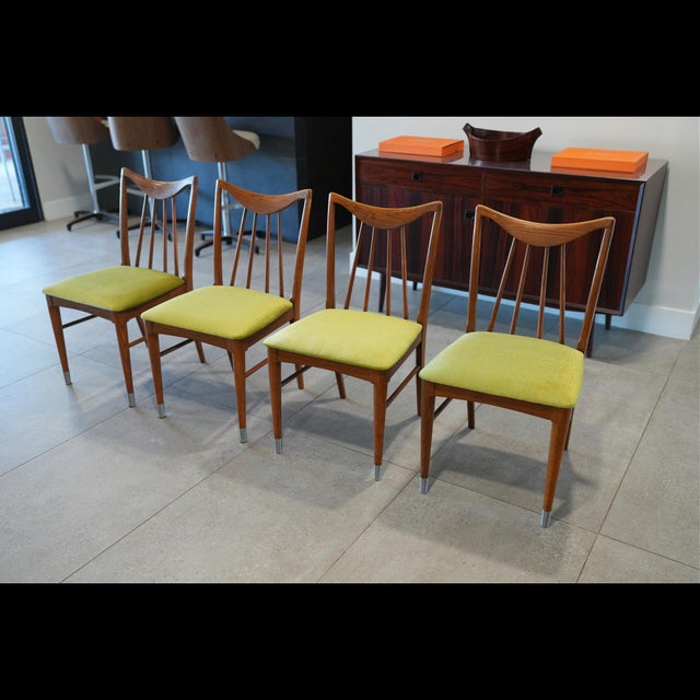 Brown Four Attributed To Keller Furniture Oak Valkerie Ii Dining Chairs by Edmond J Spence MCM For Sale - Image 8 of 9