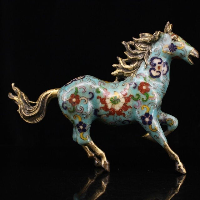 Late 19th Century Late 19th Century Cloisonné Enamel Horse Figurine With Gilt Accents, 1.1kg For Sale - Image 5 of 10