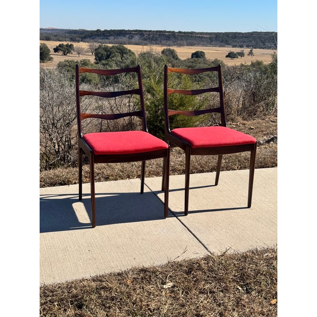 Mid-Century Modern Mid Century Modern Danish Rosewood Set of 6 Dining Chairs Attributed to Johannes Andersen For Sale - Image 3 of 7