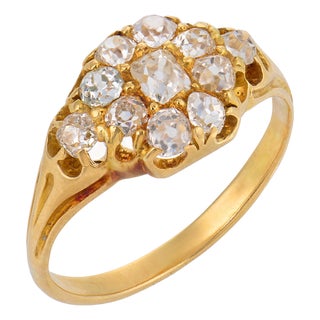 19th Century Victorian Old Mine Cut Diamond 18k Yellow Gold Cluster Ring, Size 7.25 For Sale