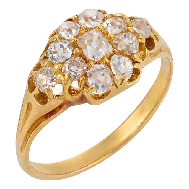 19th Century Victorian Old Mine Cut Diamond 18k Yellow Gold Cluster Ring, Size 7.25 For Sale