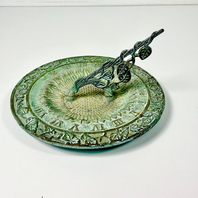 1950s Vintage English Garden Boho Chic Verdigris Green Cast Iron Sundial. For Sale - Image 9 of 12