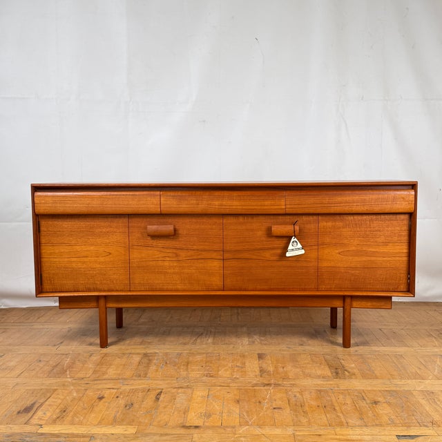 Winchester Teak Sideboard by Philip Hussey for White & Newton of Portsmouth, 1960s For Sale - Image 17 of 17