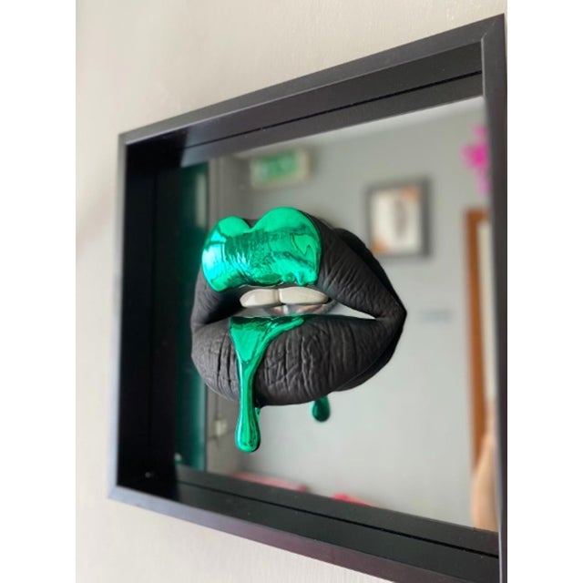 Sagrasse, I Want to Break Free, Green Heart, 2025, Resin and Marble powder For Sale - Image 4 of 7