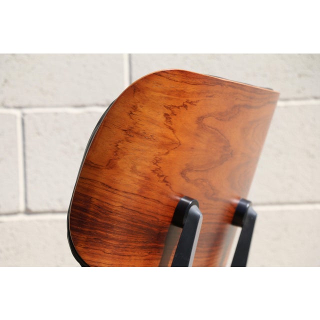 1960s Herman Miller Eames Lounge Chair & Ottoman in Brazilian Rosewood and Black Leather For Sale In Los Angeles - Image 6 of 18