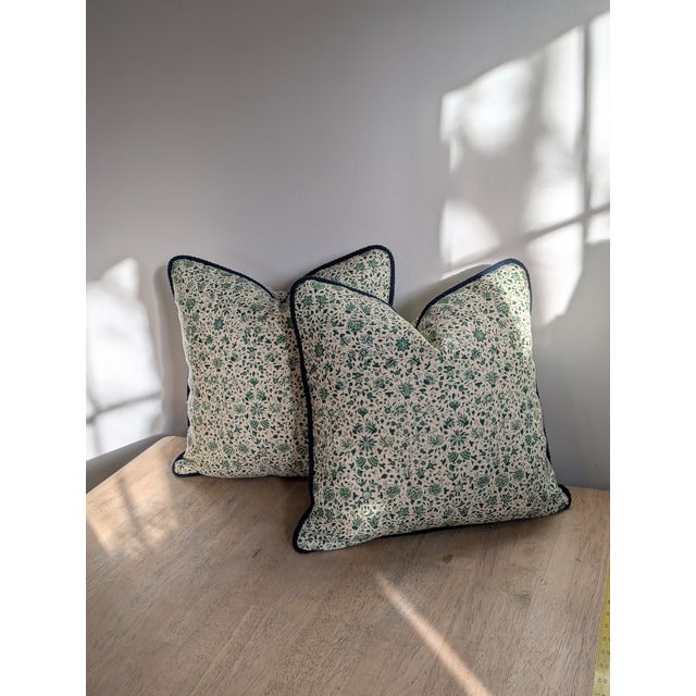 Custom Soane Britain Jasmine & Frangipani Pillows - 18" Pair and 11x14" Pair For Sale - Image 10 of 13