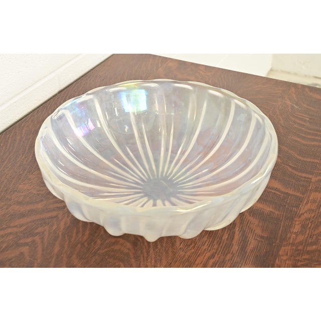 Seguso Vetri d'Arte Seguso Vetri D’Arte Italian Murano Glass Large Centerpiece Bowl or Fruit Bowl For Sale - Image 4 of 12
