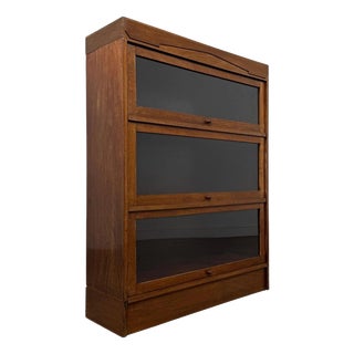 Antique Early 20th Century Mahogany Bookcase in the style of Globe-Wernicke For Sale