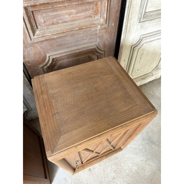 Art Deco Style Oak Bedside Tables, 1930s, Set of 2 For Sale - Image 6 of 16