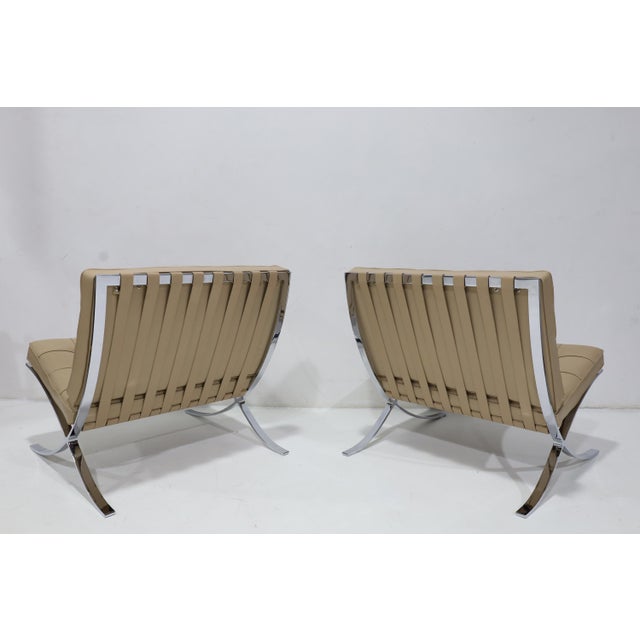 Mid-Century Modern Knoll Mies Van Der Rohe Barcelona Chairs and Ottoman in Volo Leather For Sale - Image 3 of 12