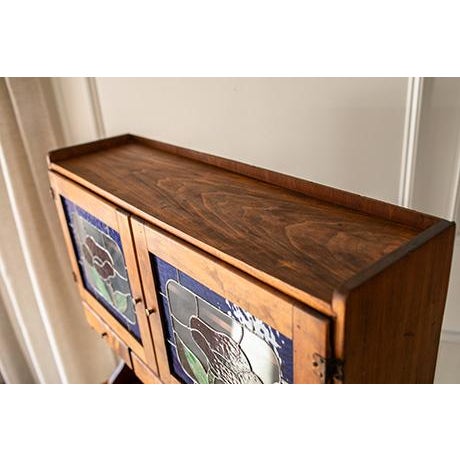 Late 18th Century Antique Possum Belly Hoosier Bakers Cabinet For Sale - Image 12 of 18